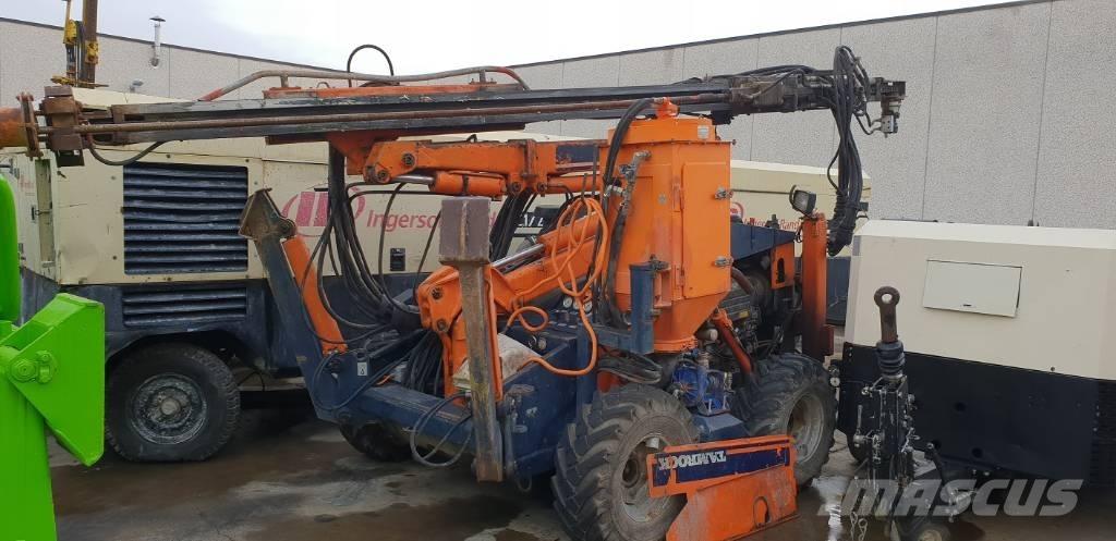 Tamrock COMMANDO 300 Surface drill rigs