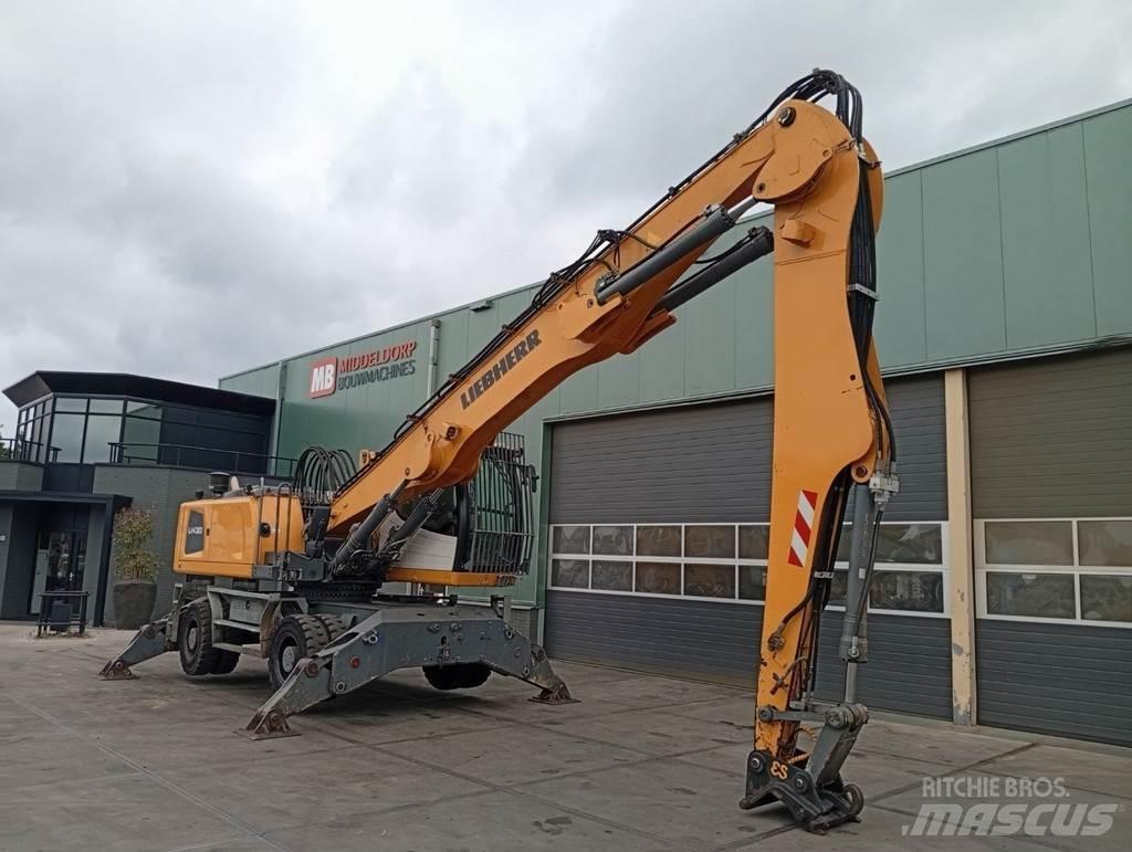 Liebherr LH 30 M Waste / Industry Handlers