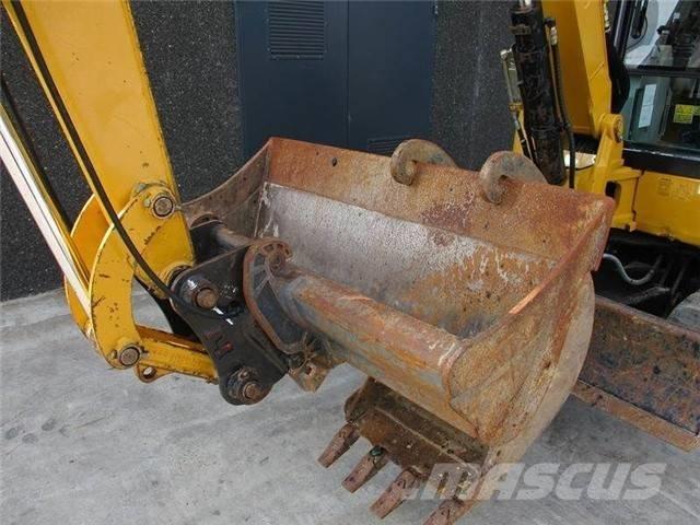 CAT 305.5 Mini Excavators <7t (Mini Diggers)