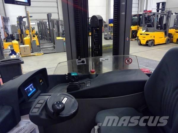 Jungheinrich ETV 325 Reach trucks