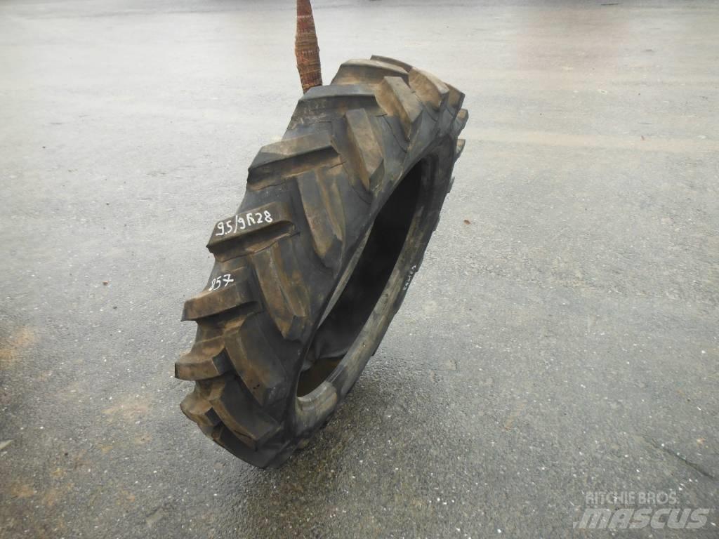 Michelin 9.5/9R28 Tires, wheels and rims