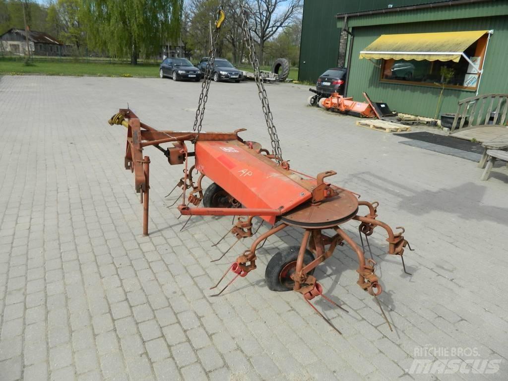 JF CR 320 Rakes and tedders