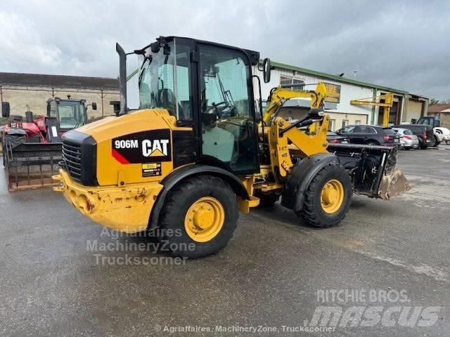 CAT 906 Wheel Loaders
