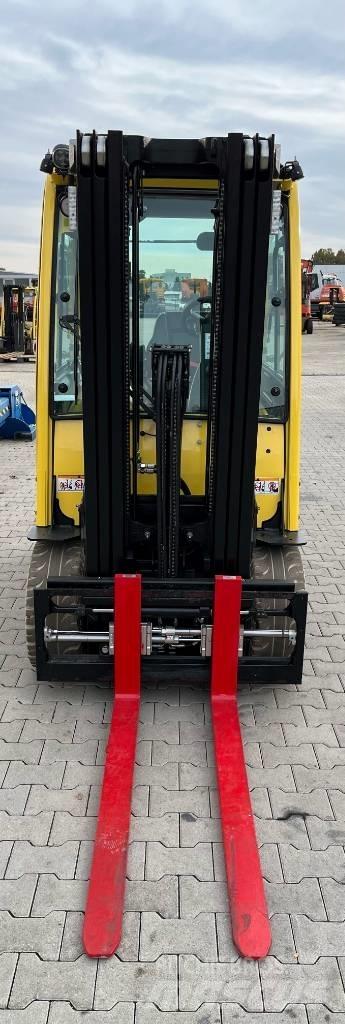 Hyster J2.5XN Electric Forklifts