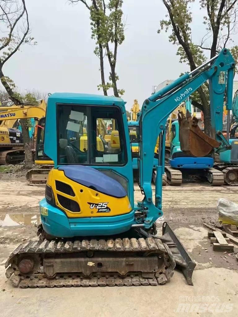 Kubota U 25 Mini Excavators <7t (Mini Diggers)