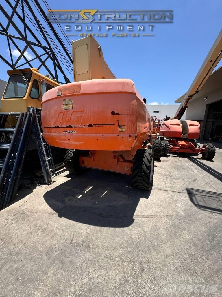 JLG 800 S Telescopic boom lifts