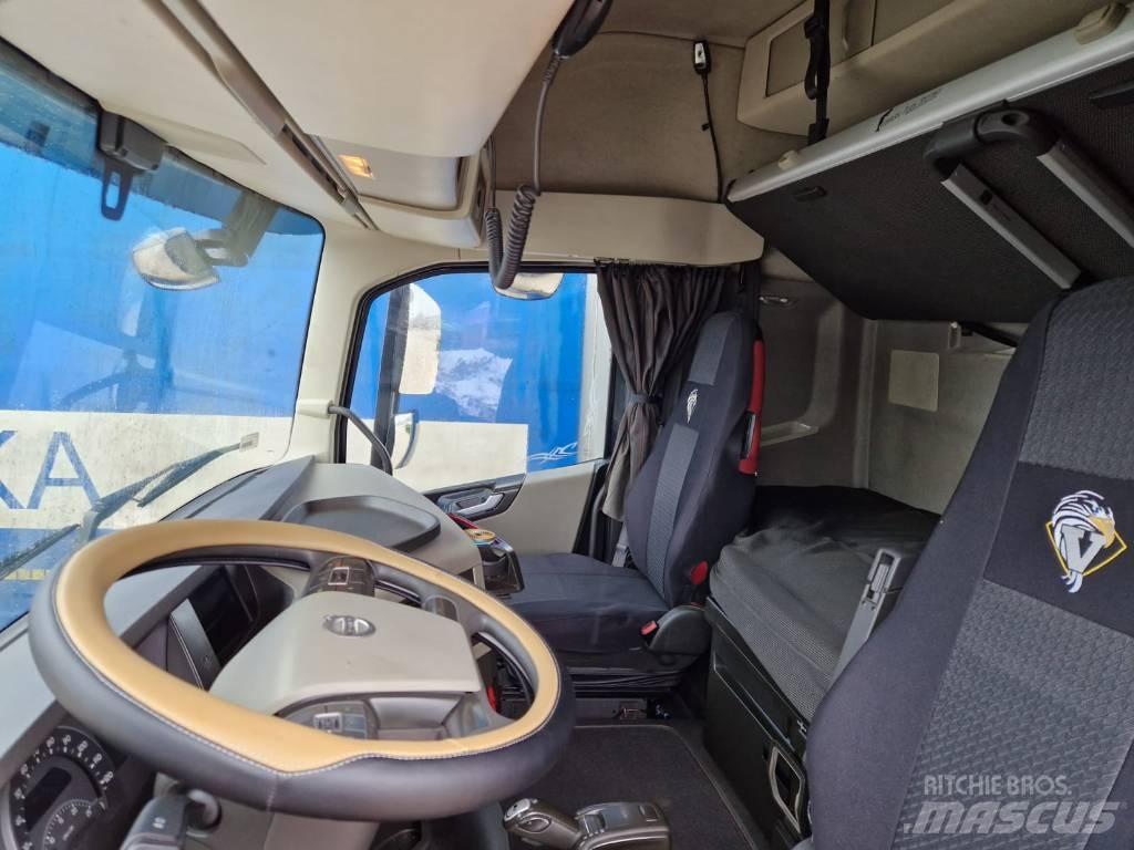 Volvo FH4 6x2 500HP Conventional Trucks / Tractor Trucks