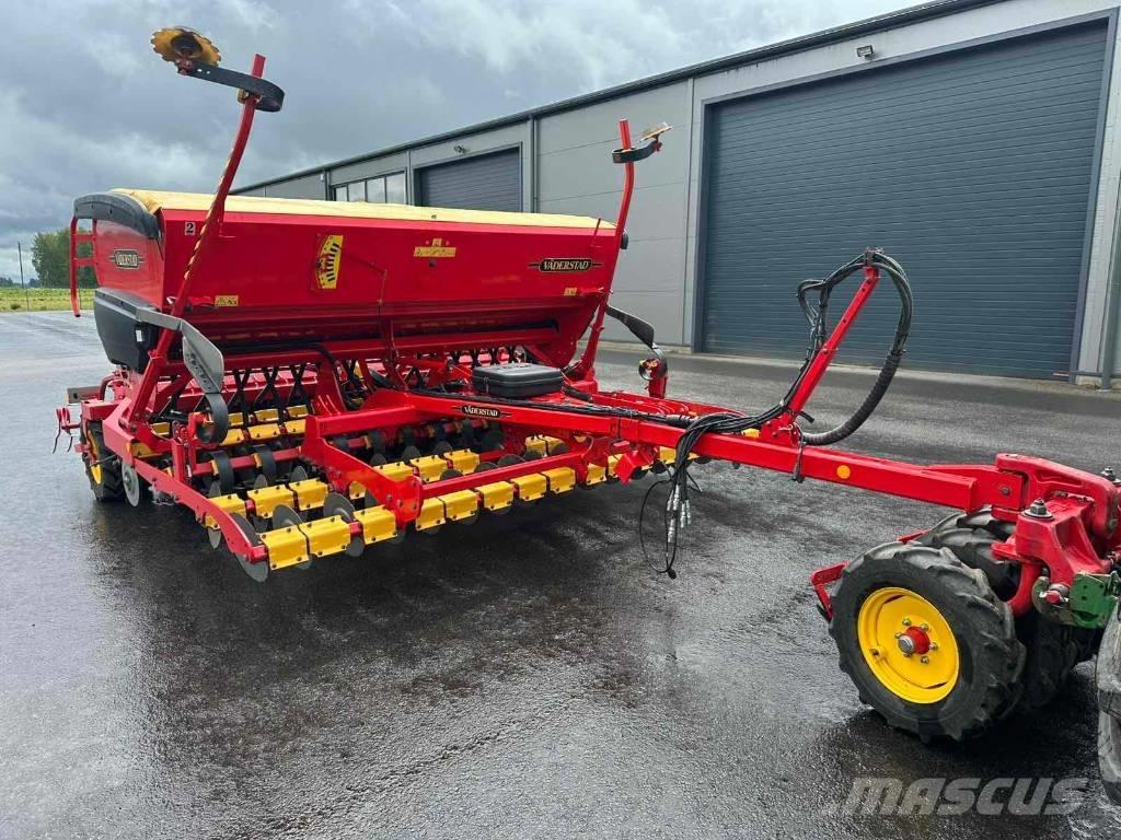 Väderstad Rapid 400S Farm Drills