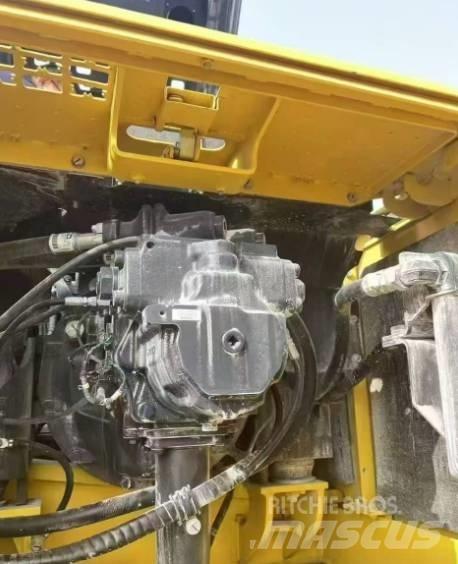 Komatsu 360-8MO Crawler Excavators