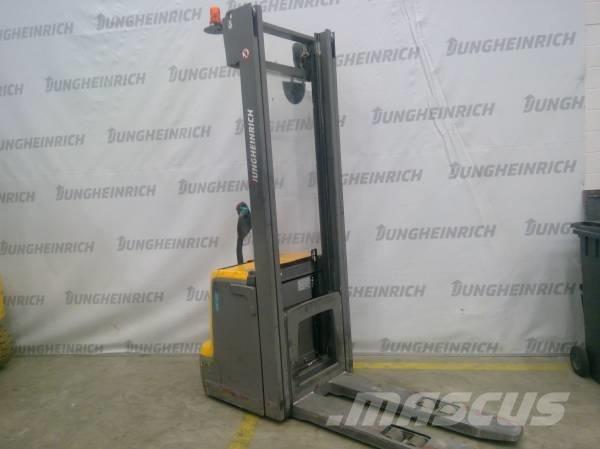 Jungheinrich EJC 220 Pedestrian stacker