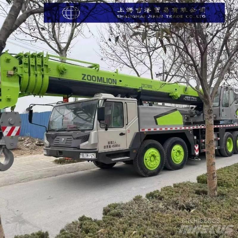 Zoomlion ZTC 700 V Mobile and all terrain cranes