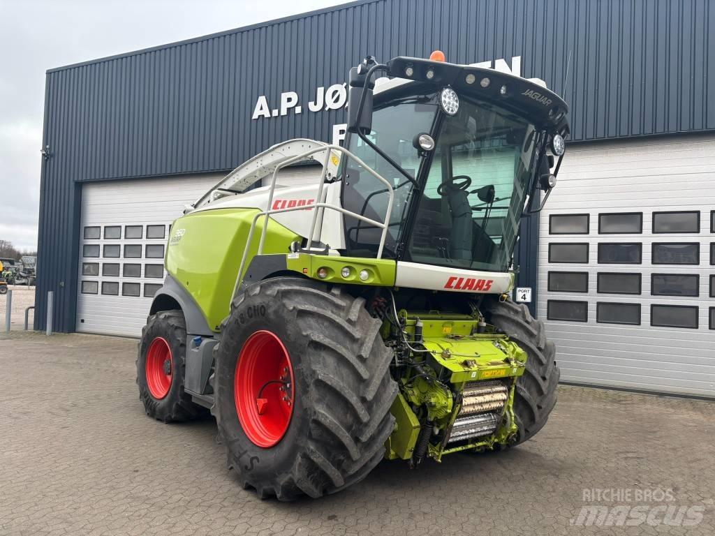 CLAAS Jaguar 960 4WD Foragers
