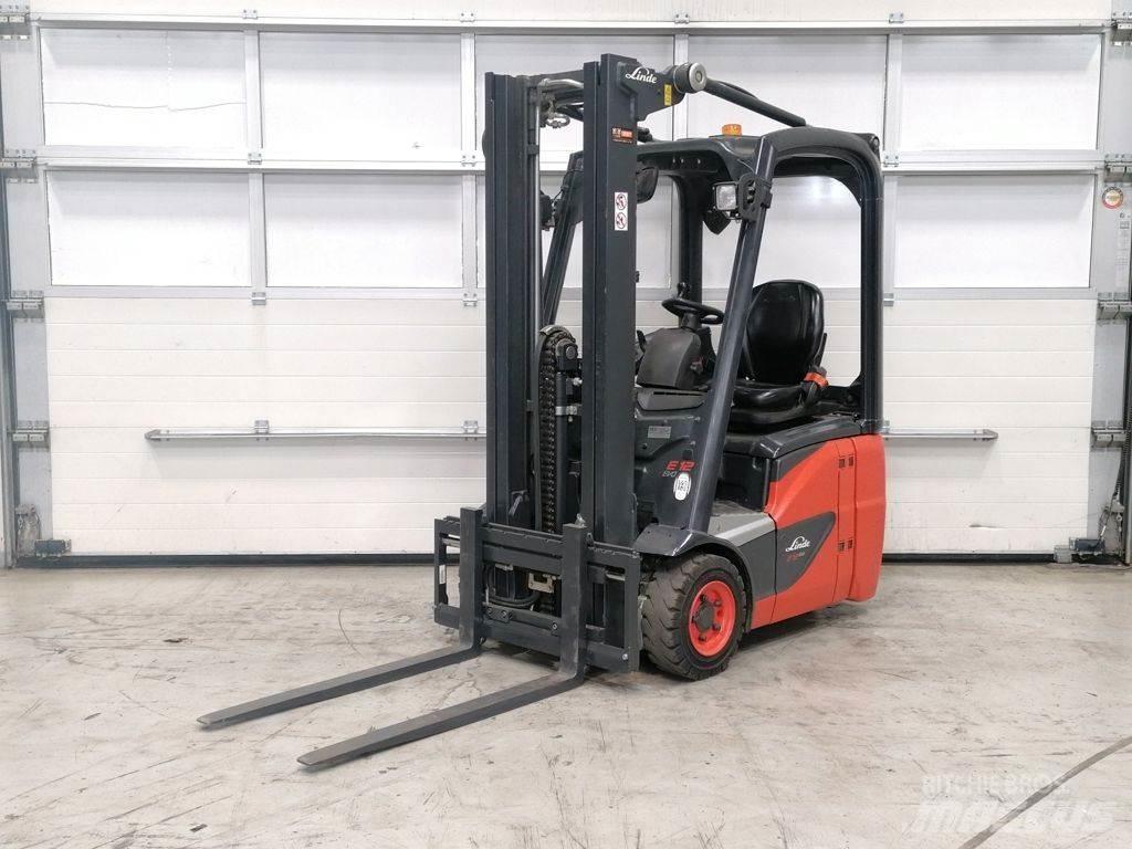 Linde E12-02 Electric Forklifts
