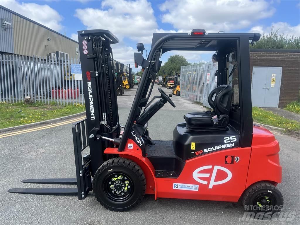  EFL253 Electric Forklifts