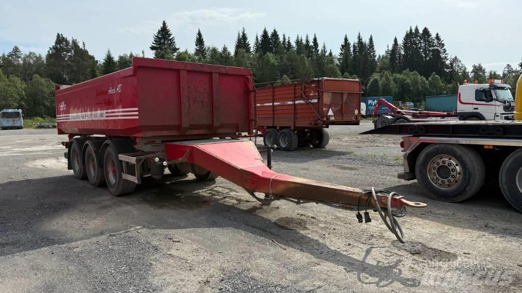 Ilsbo TI-3K Dump Trailers
