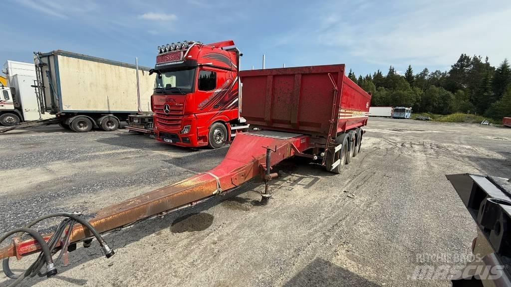 Ilsbo TI-3K Dump Trailers