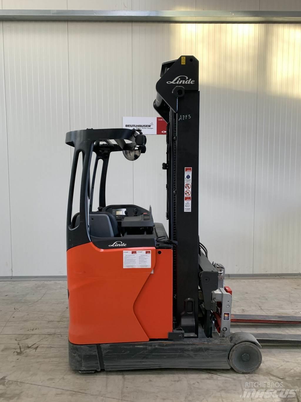 Linde R14 Reach trucks