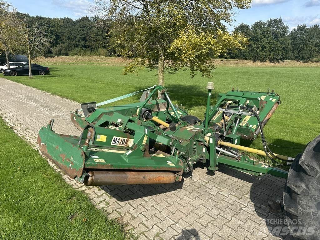 Major TDR 16000 Mowers