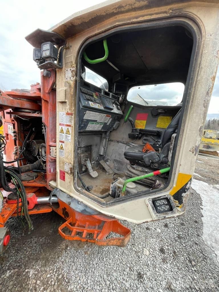 Sandvik LH 514 Mining Loaders