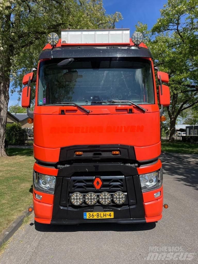 Renault T Conventional Trucks / Tractor Trucks