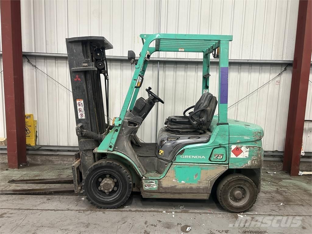 Mitsubishi FD25NT Diesel Forklifts