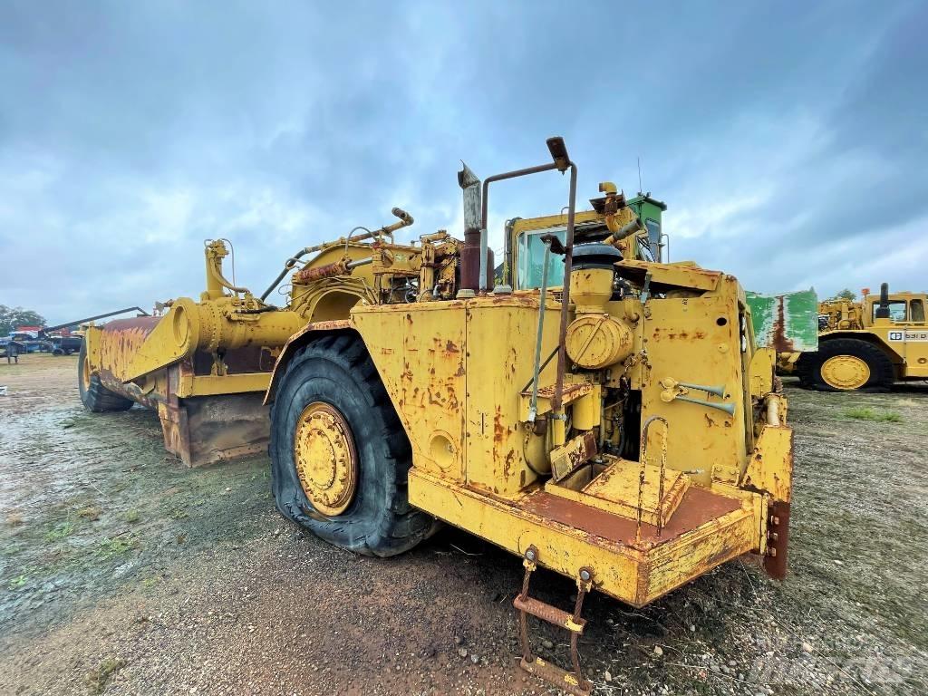 CAT 631 D Water Tankers