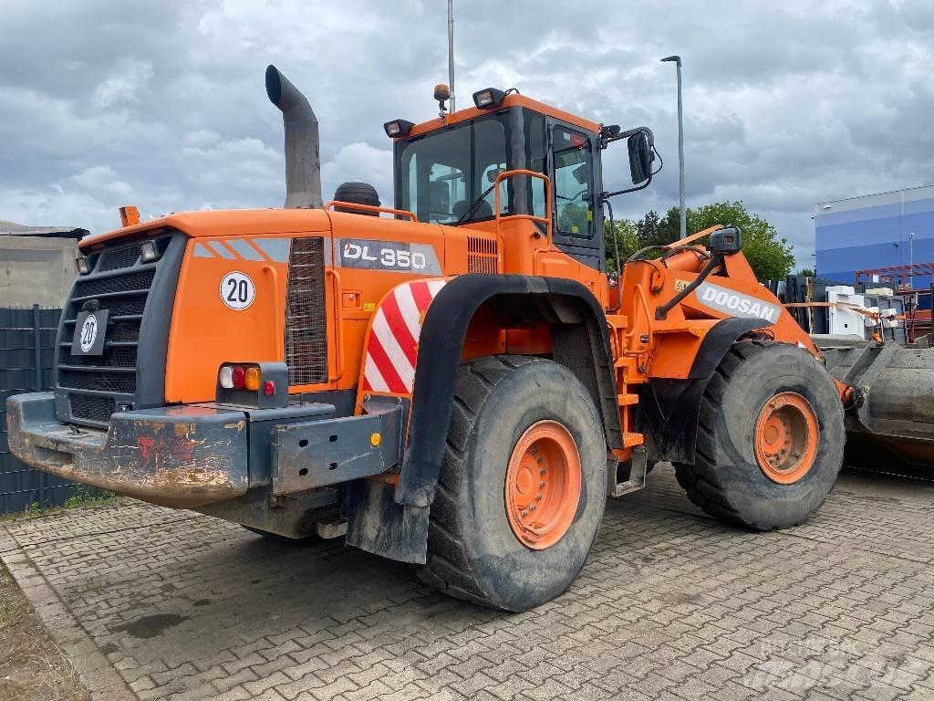 Doosan DL 350-3 Wheel Loaders