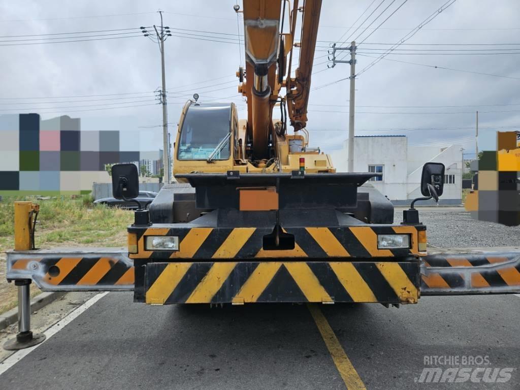 Kobelco RK 450-2 Rough Terrain Cranes