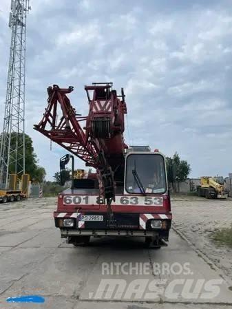 Liebherr LTM 1030 Mobile and all terrain cranes