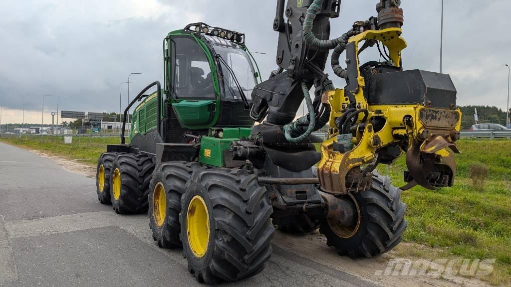 John Deere 1270 G Harvesters