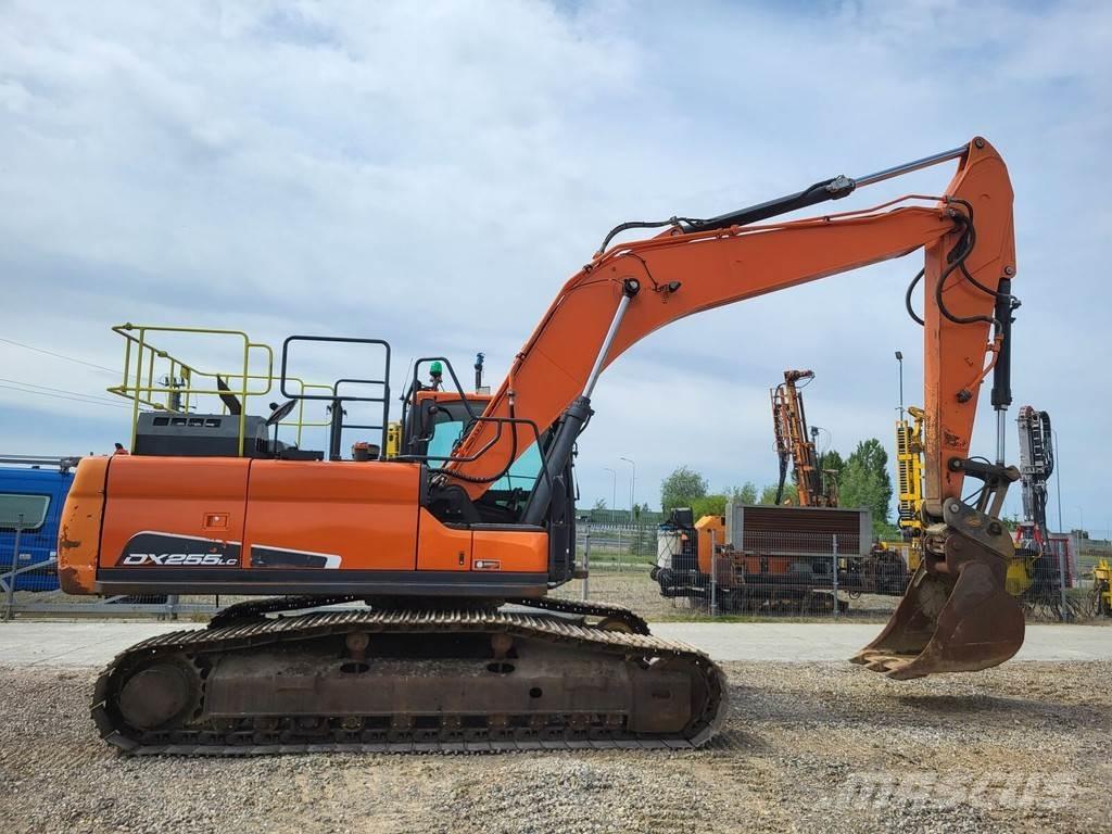 Doosan DX255LC-5 Crawler Excavators
