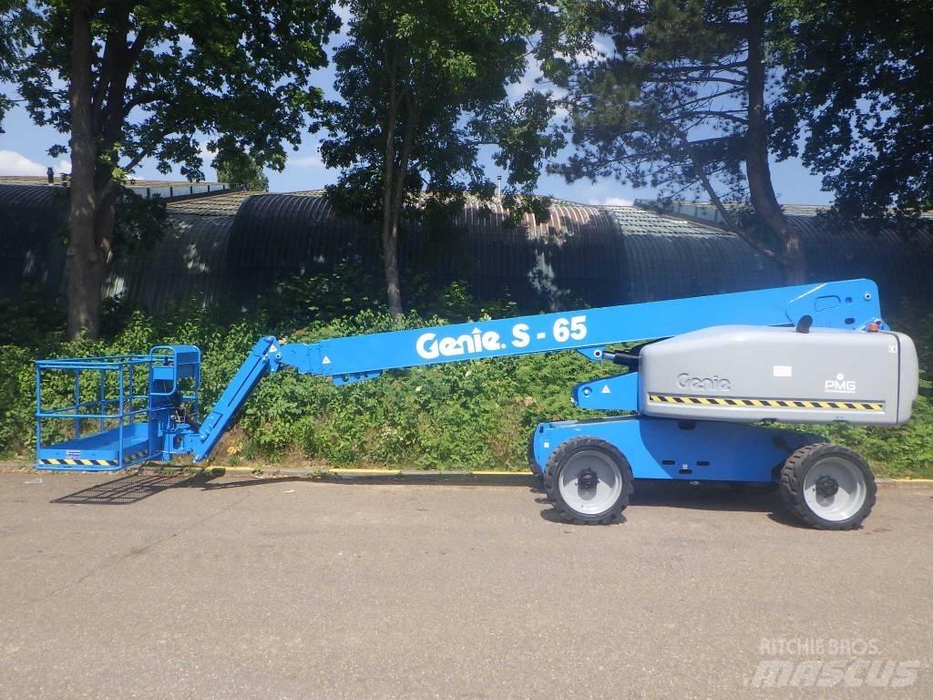 Genie S65 Telescopic boom lifts