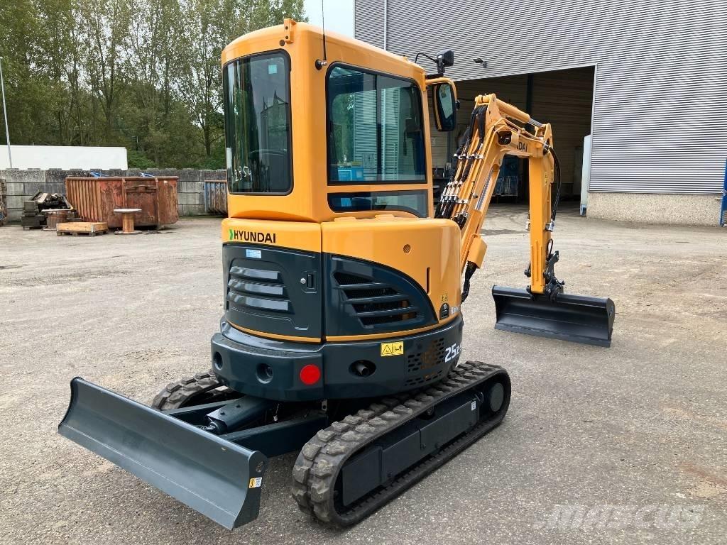 Hyundai R25Z-9AK Mini Excavators <7t (Mini Diggers)