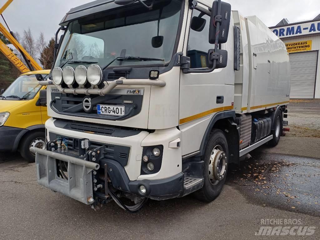 Volvo FMX Sweeper trucks