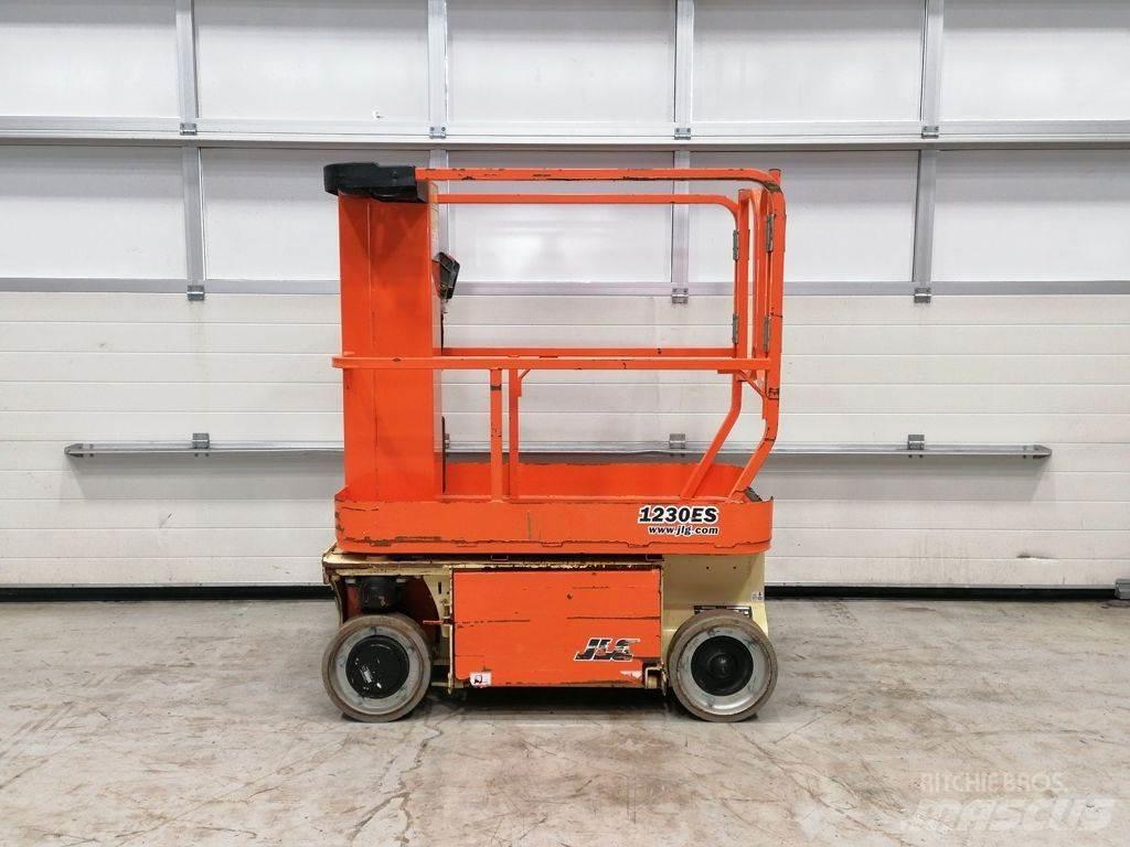 JLG 1230ES Scissor lifts