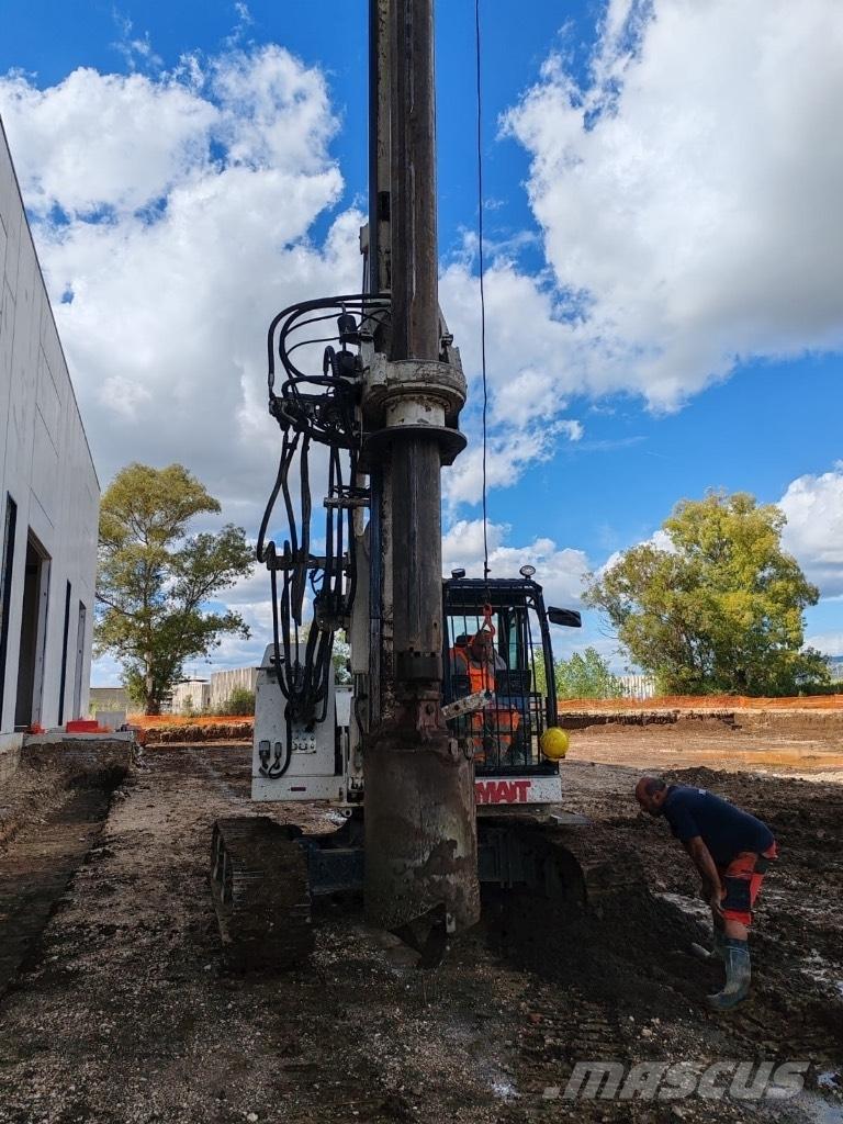 Mait HR45 Piling rigs