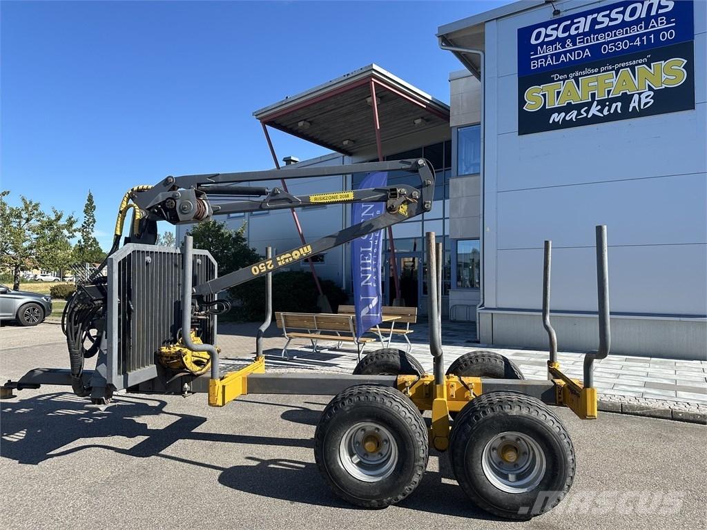 Mowi 250 Forest trailers