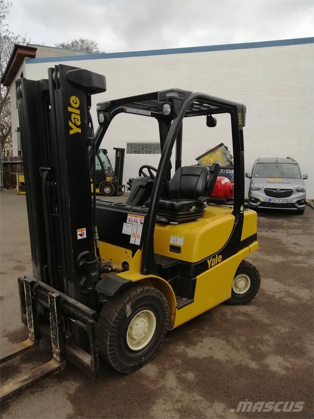Yale GLP25VX-V LPG trucks