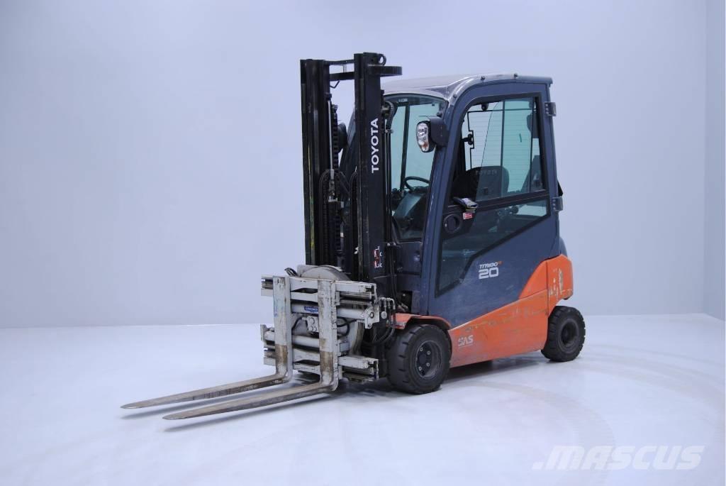Toyota 8FBM20T Electric Forklifts