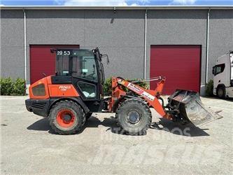 Kubota R065W Wheel Loaders