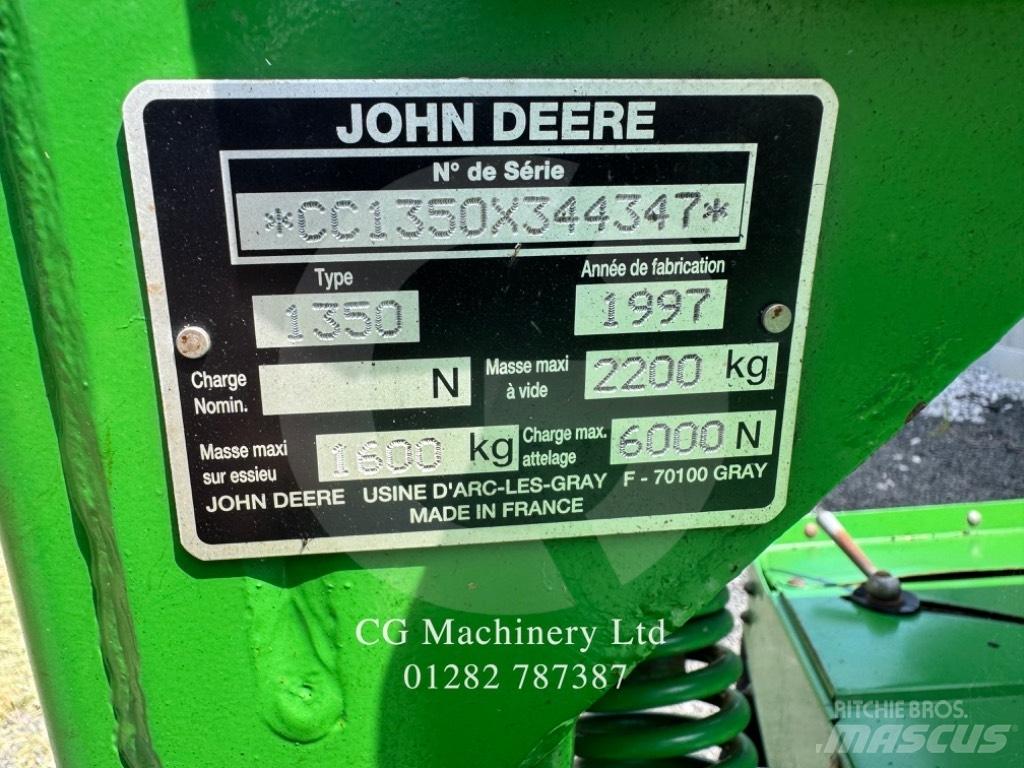 John Deere 1350 Mower-conditioners