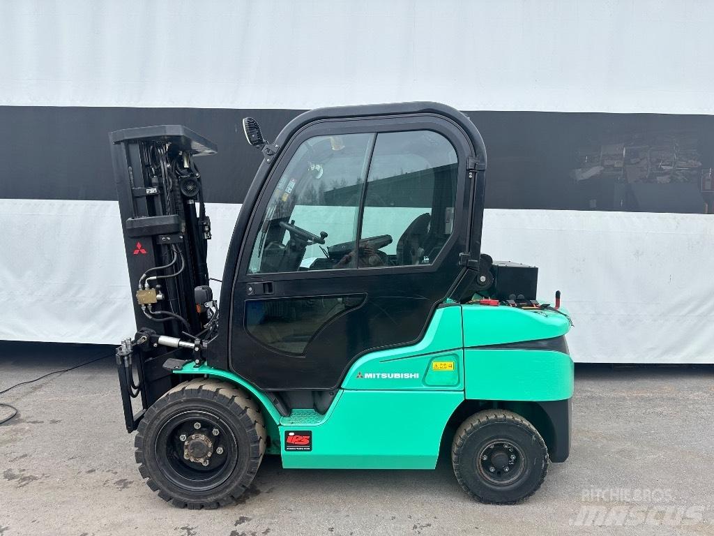 Mitsubishi FD 35 N Diesel Forklifts