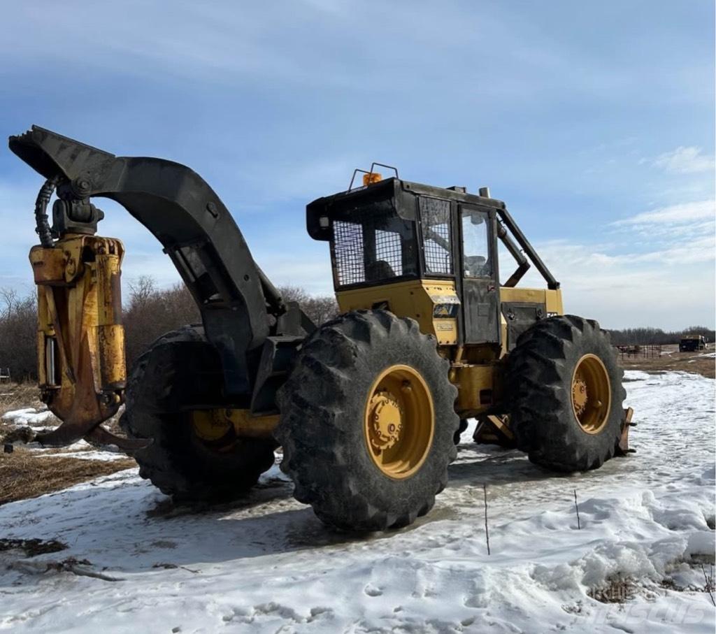 CAT 518 Skidders
