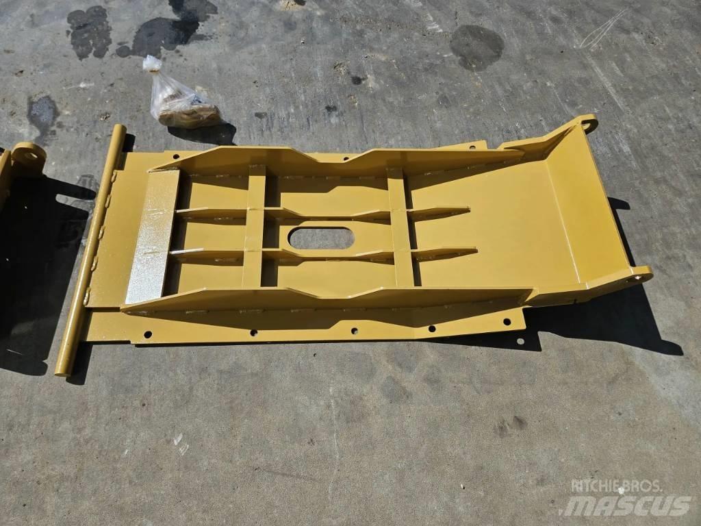 CAT 140M Other