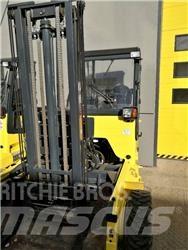 Moffett M8 35.3 Rough Terrain Trucks