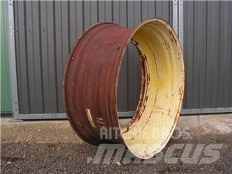 John Deere 8100 Tires, wheels and rims