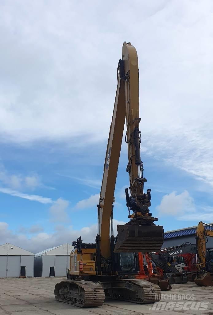 CAT 330 FLN Long / High Reach excavators