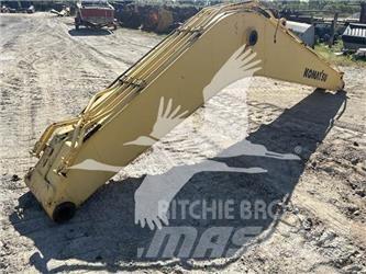 Komatsu PC200 Booms and dippers