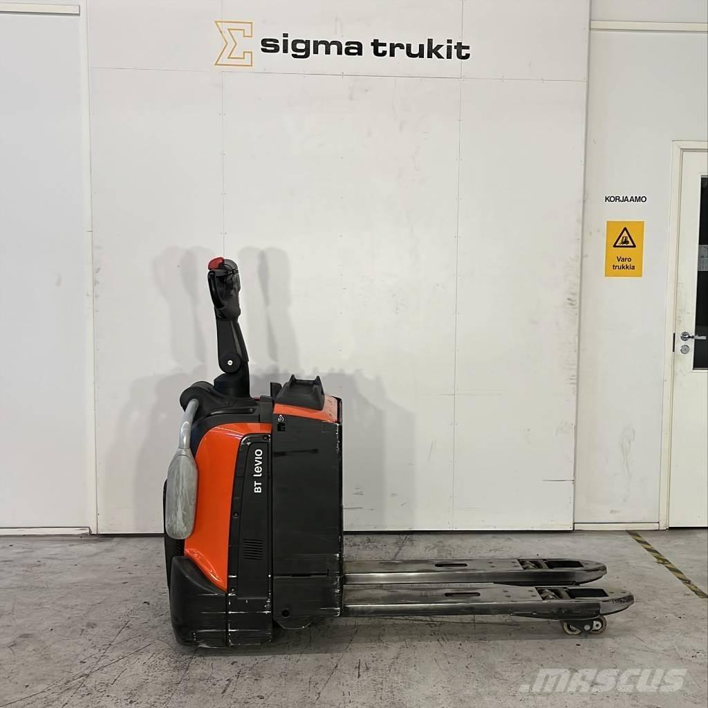 Toyota BT LPE 200 Low lifter with platform