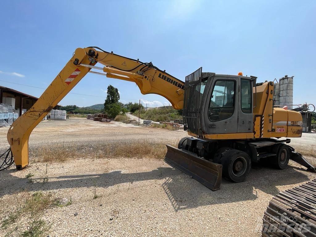 Liebherr A316 Waste / Industry Handlers